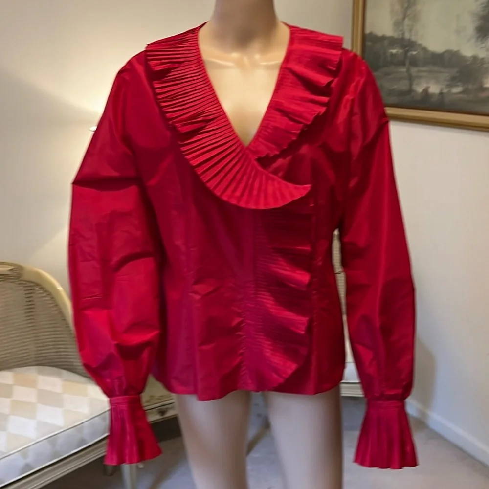 Stunning Vintage Oscar de la Renta Red Blouse with Ruffles, 100% Silk - Picture 1 of 9
